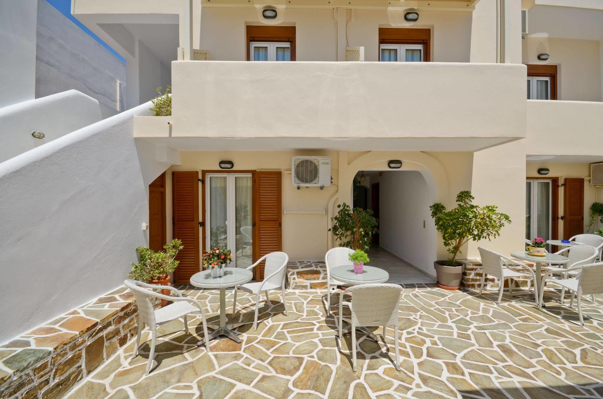 Margo Studios Naxos City Exterior foto